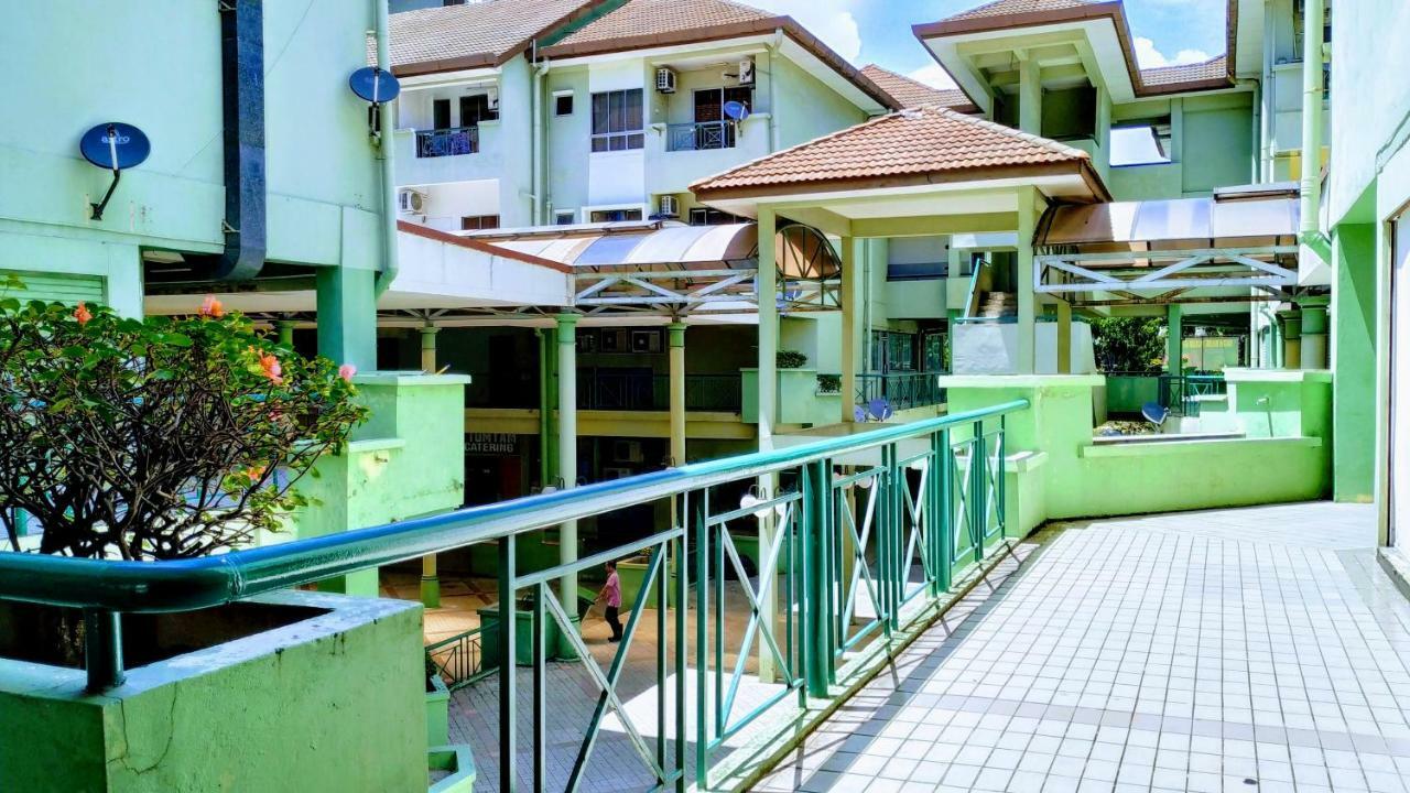 Get Inn Backpackers Κότα Κιναμπαλού Εξωτερικό φωτογραφία